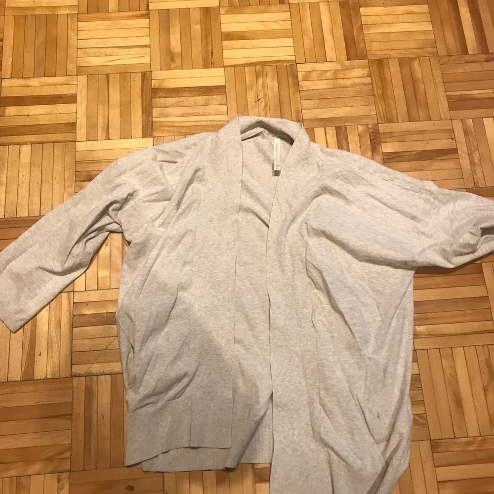 3/15$?Babaton Gray Open Front Cardigan​